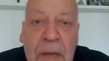 reface-2022-11-01-04-49-31.mp4 Vorschaubild